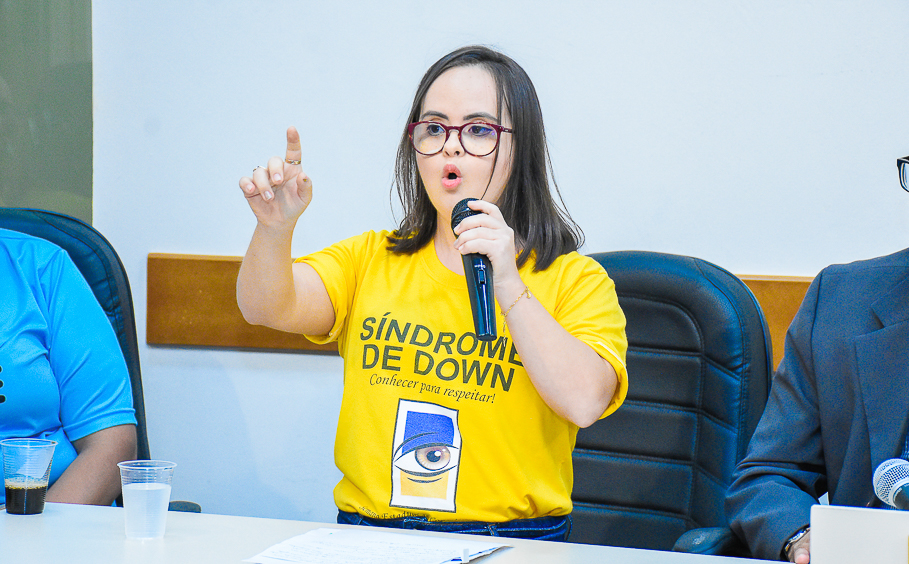 Câmara de Vereadores realiza realizada Sessão Especial alusiva ao Dia da Conscientização da Pessoa com Síndrome de Down