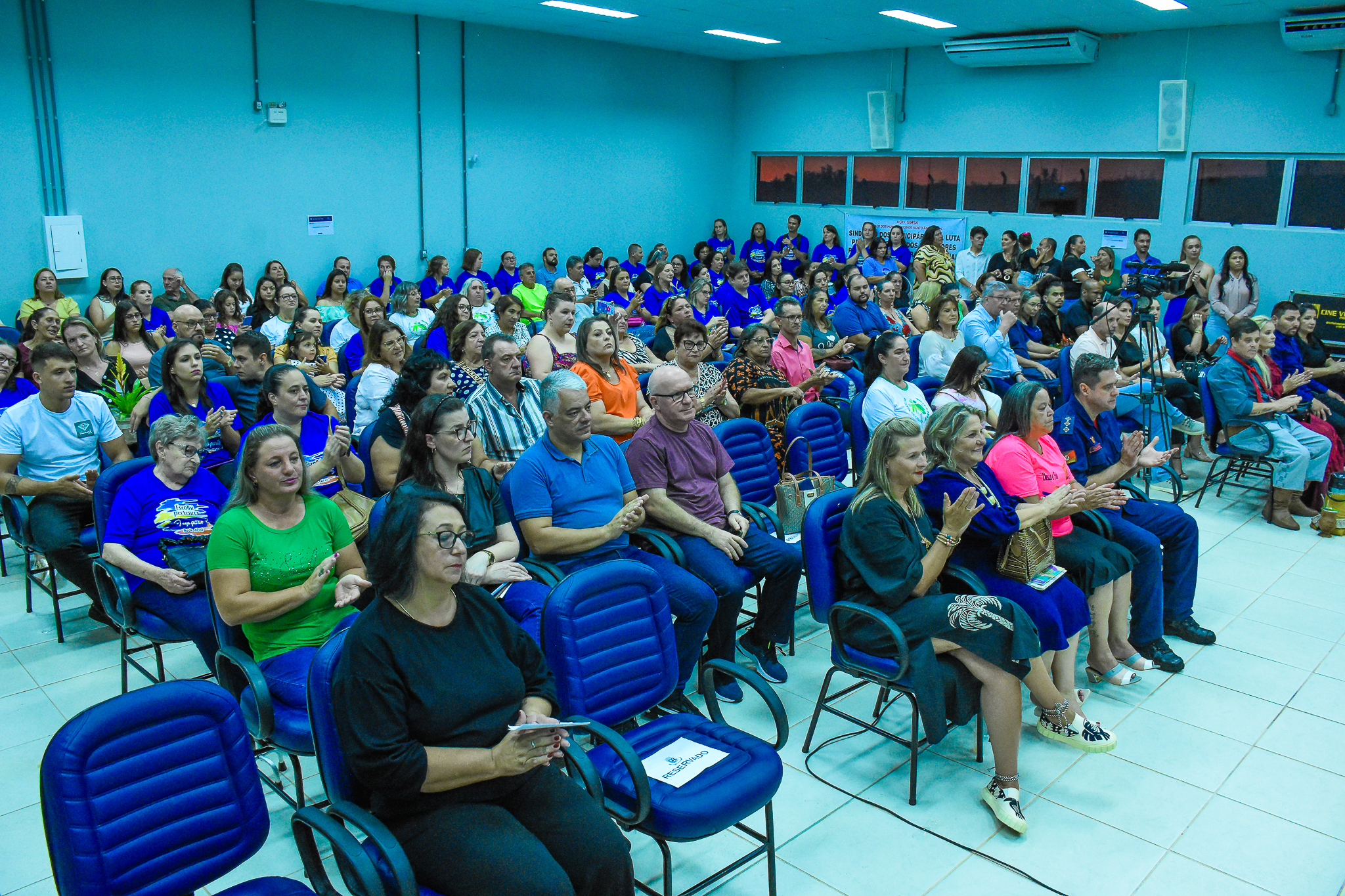 Legislativo realiza entrega do Título Mulher Cidadã para 15 mulheres, indicadas pelos vereadores da Casa