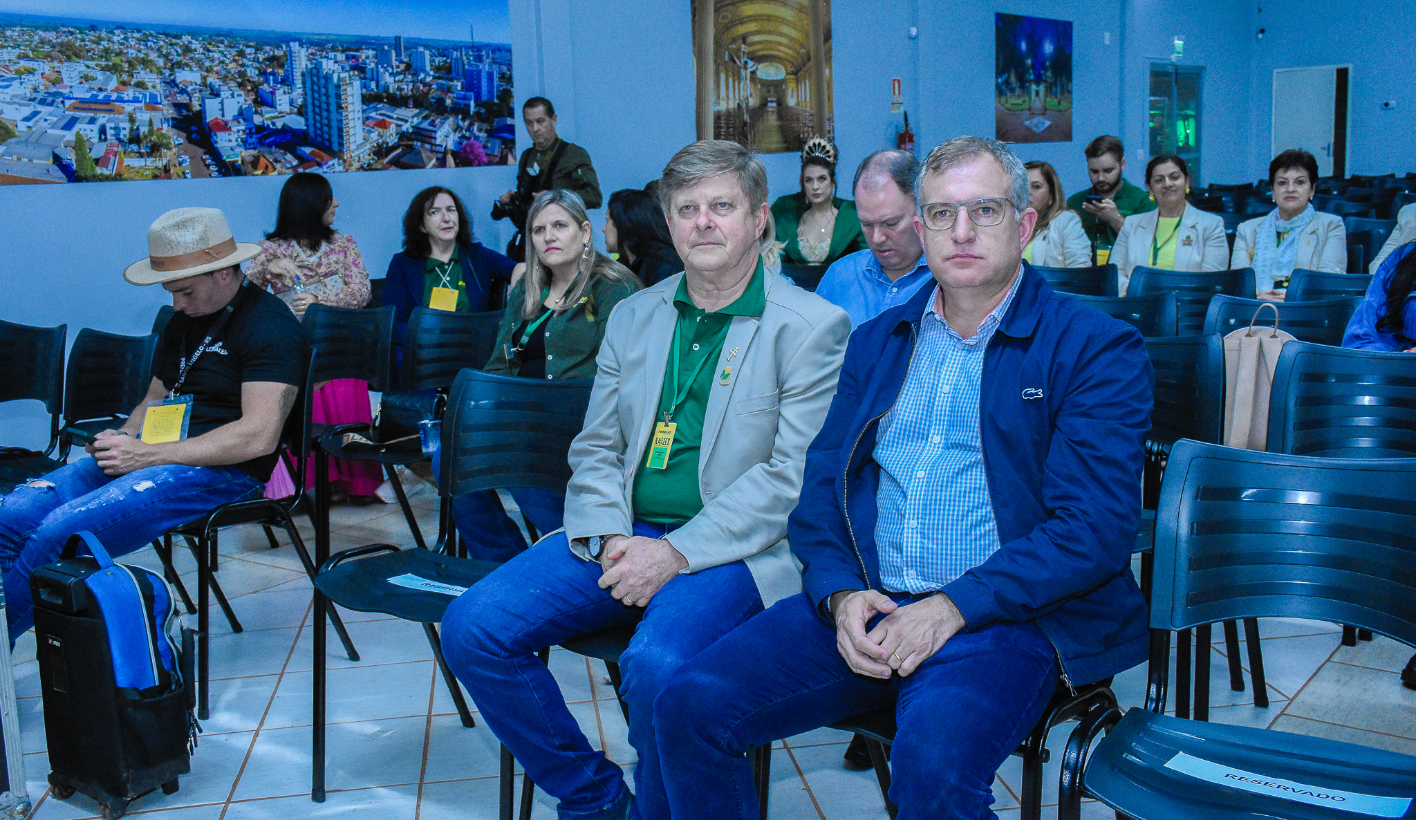 Legislativo realizou sessão especial em homenagem aos 30 anos da Academia Santo-Angelense de Letras 