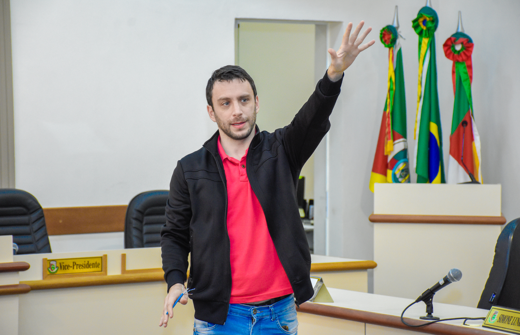   Alunos da Escola Técnica Estadual Presidente Getúlio Vargas visitaram as dependências da Câmara de Vereadores