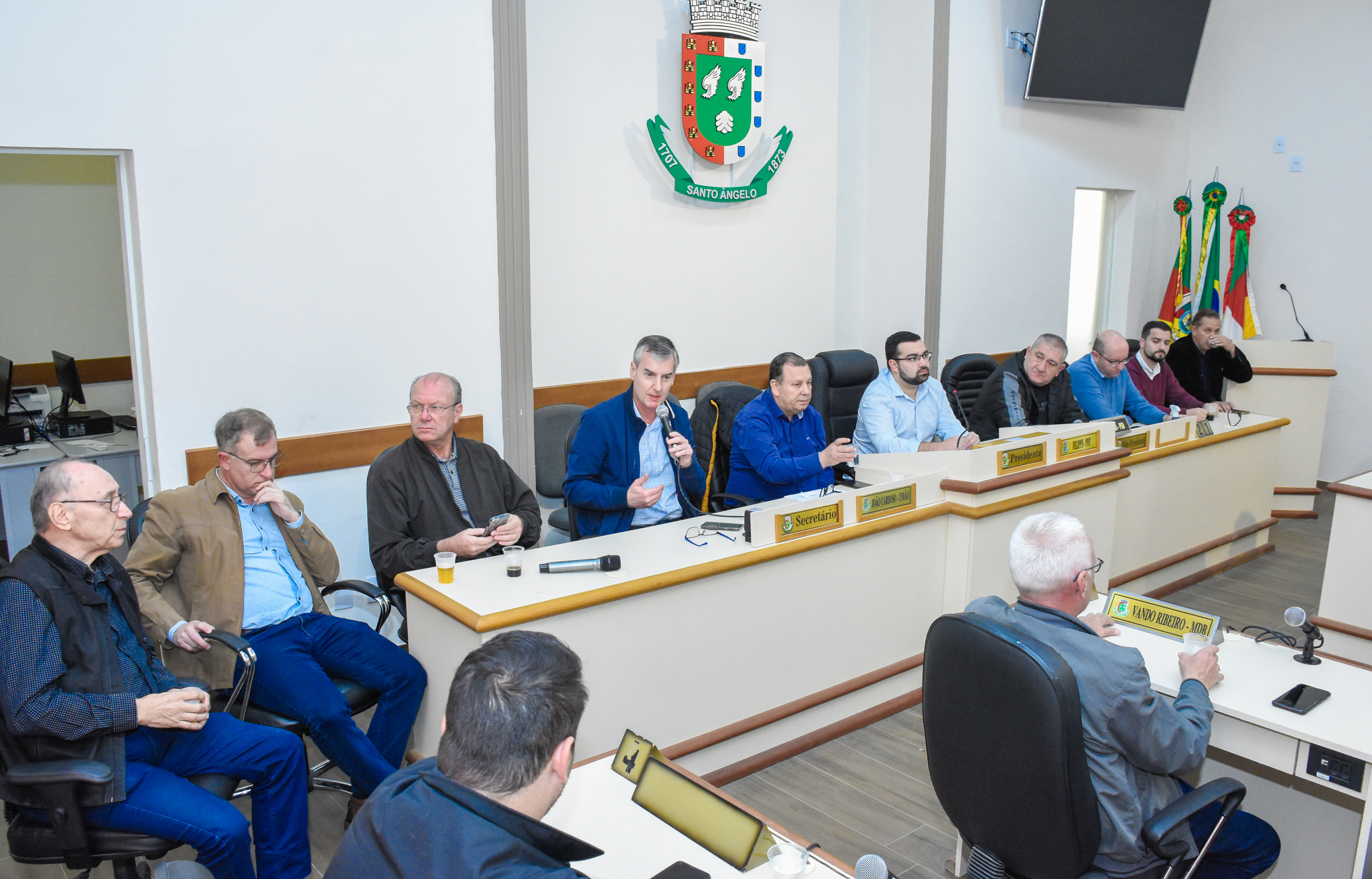 Legislativo realiza audiência pública para tratar assuntos referentes ao Aeroporto Regional Sepé Tiaraju - GEL