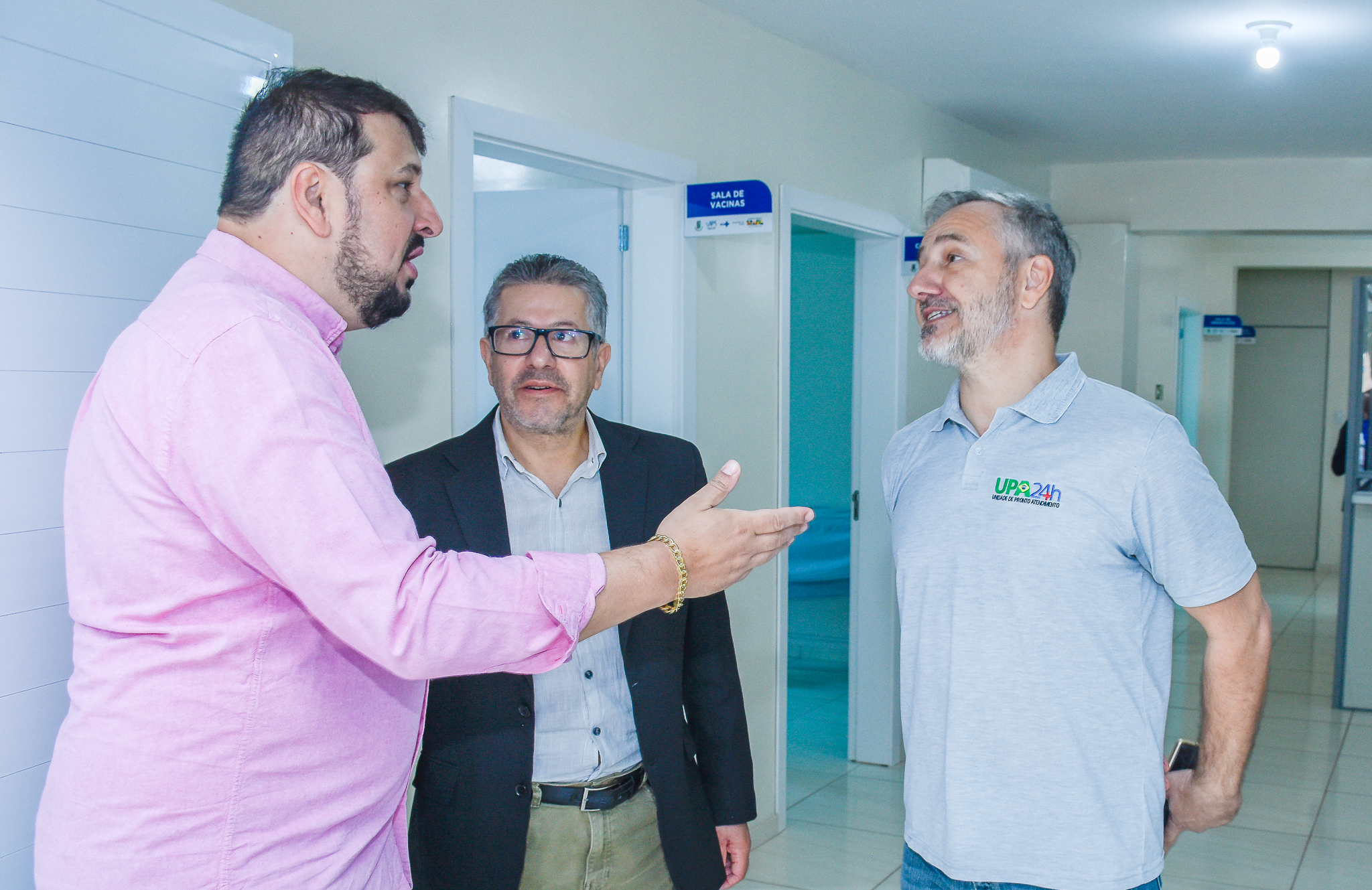 Legislativo santo-angelense prestigia remodelação da Estratégia de Saúde da Família (ESF) do Bairro Aliança