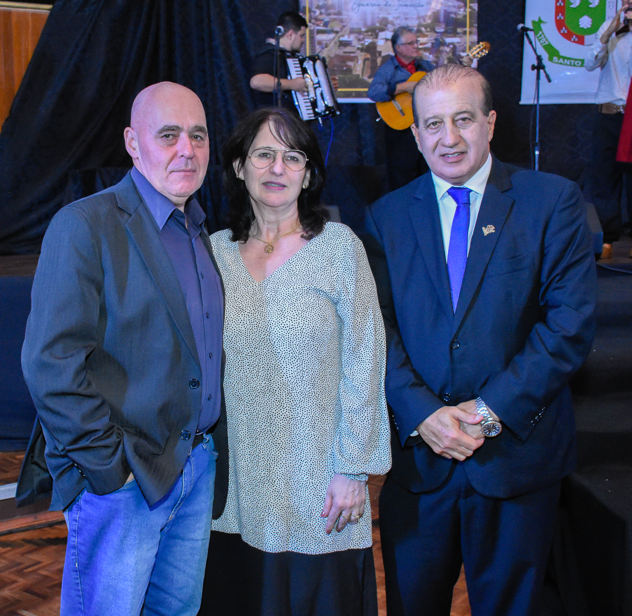 Poder Legislativo de Santo Ângelo realizou sessão solene em homenagem ao Ministro João Augusto Nardes e ex-vereadores 