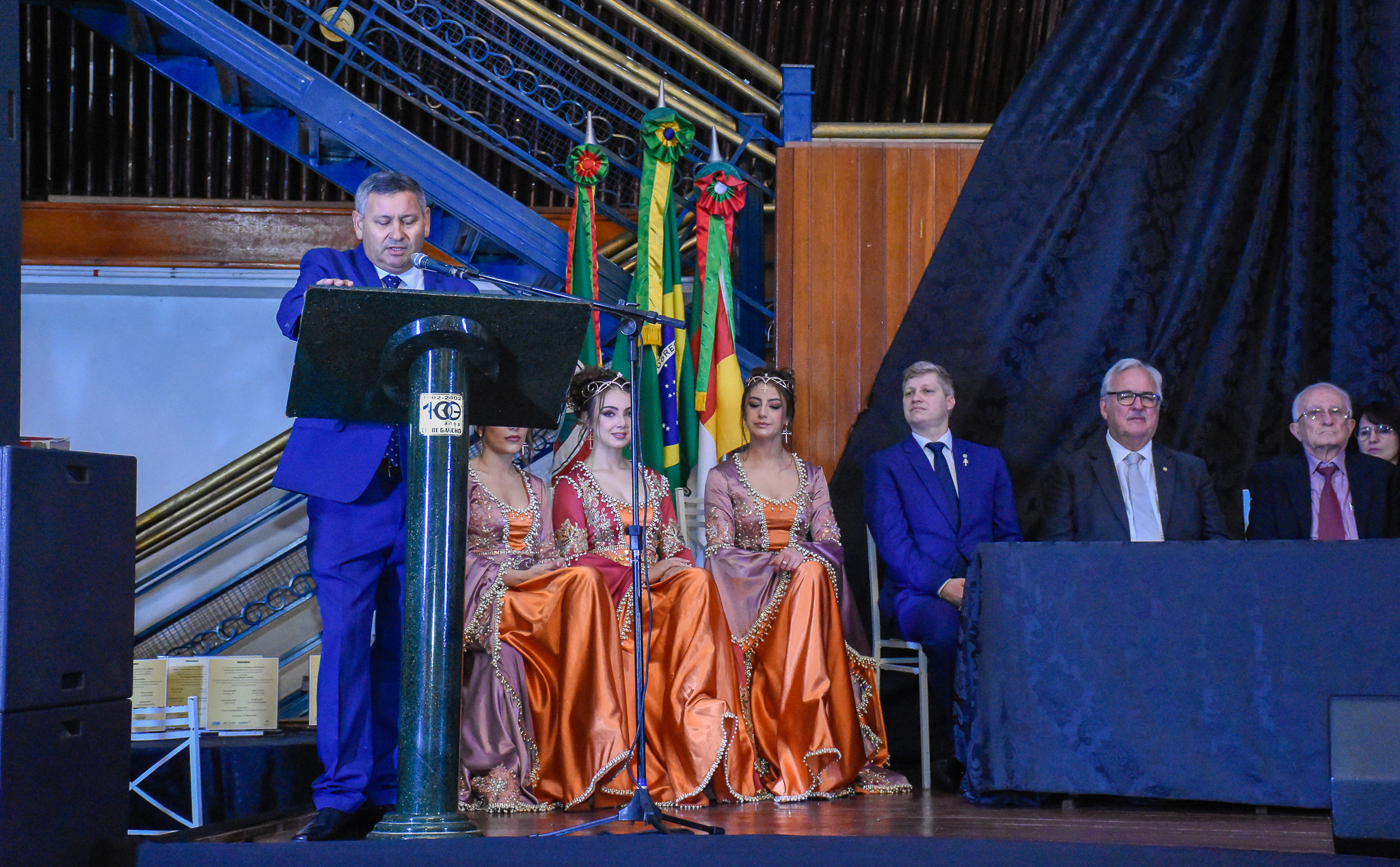Poder Legislativo de Santo Ângelo realizou sessão solene em homenagem ao Ministro João Augusto Nardes e ex-vereadores 