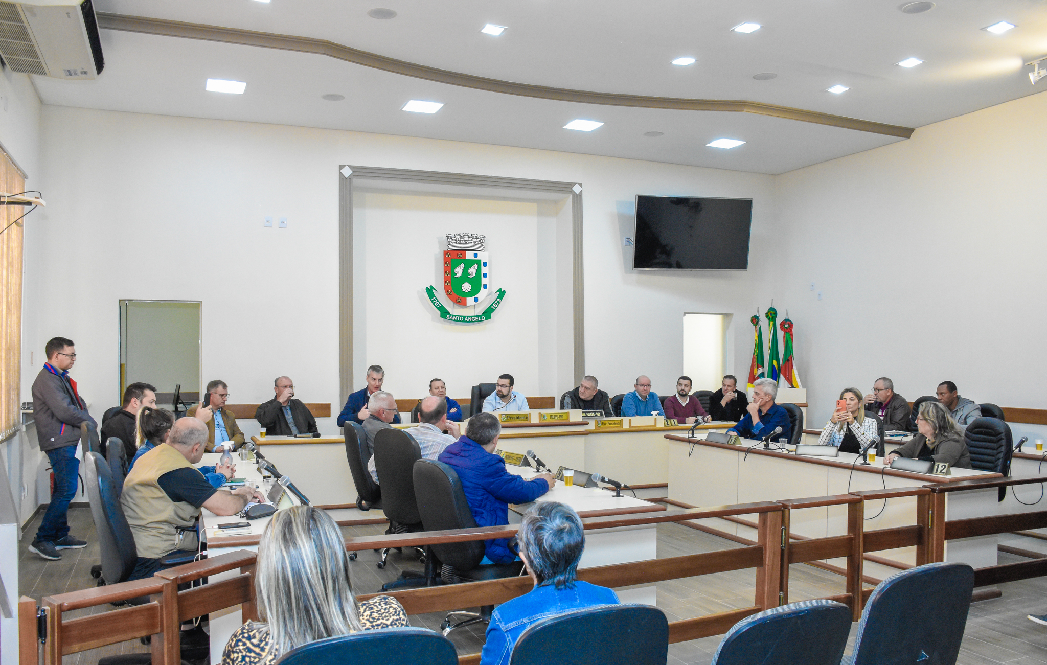 Legislativo realiza audiência pública para tratar assuntos referentes ao Aeroporto Regional Sepé Tiaraju - GEL