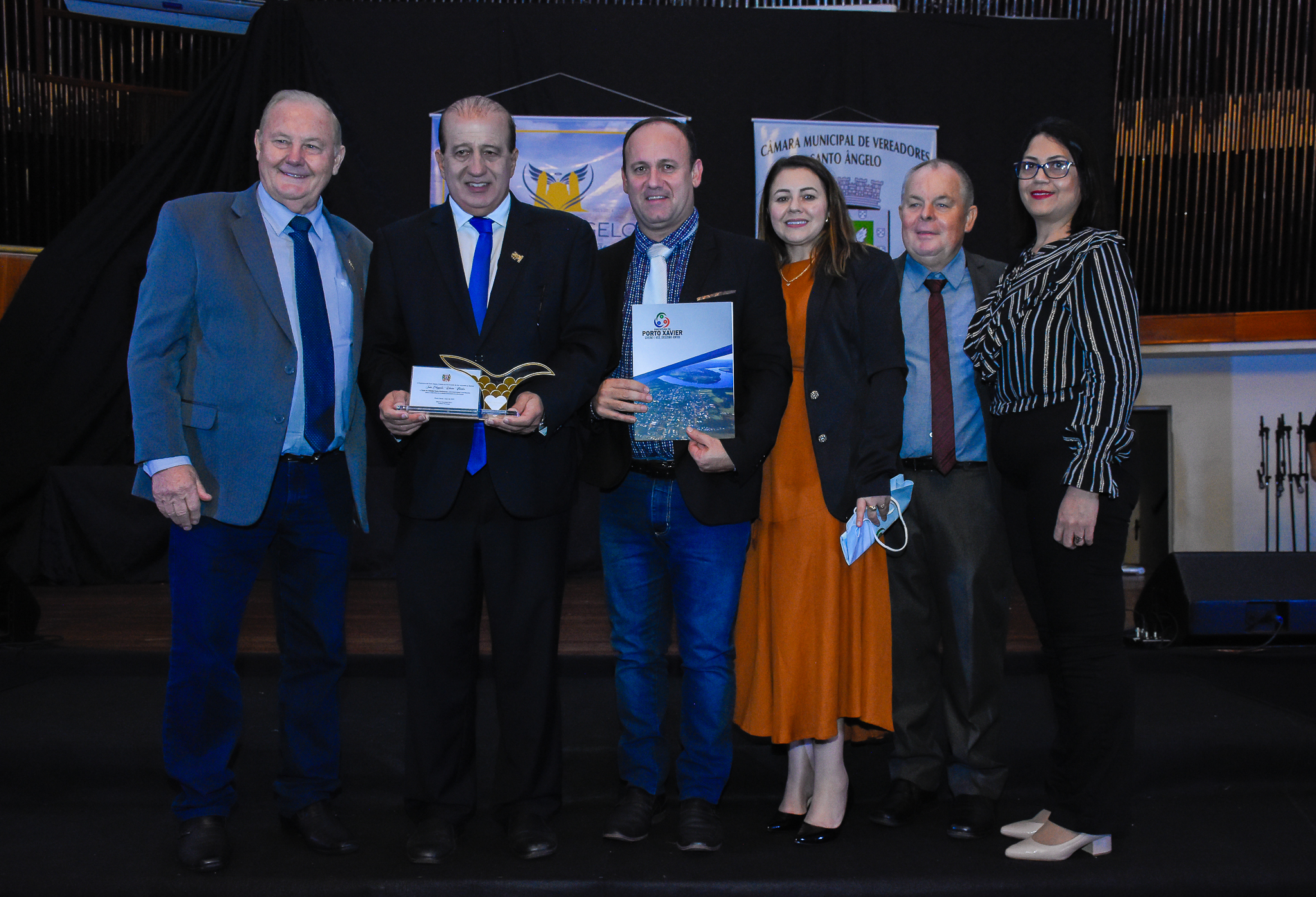 Poder Legislativo de Santo Ângelo realizou sessão solene em homenagem ao Ministro João Augusto Nardes e ex-vereadores 