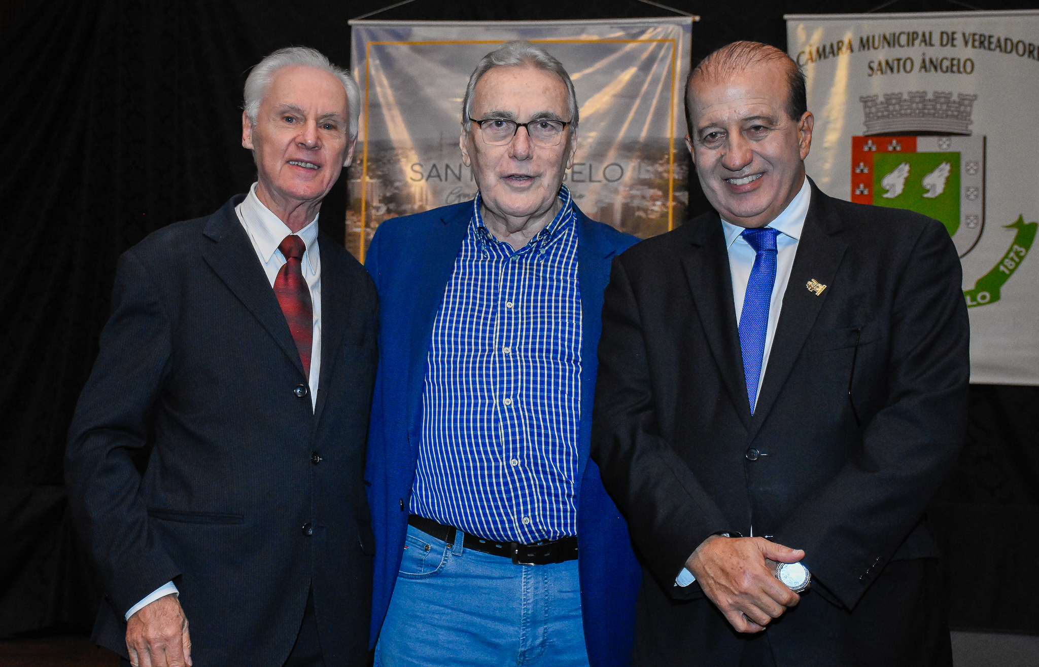 Poder Legislativo de Santo Ângelo realizou sessão solene em homenagem ao Ministro João Augusto Nardes e ex-vereadores 