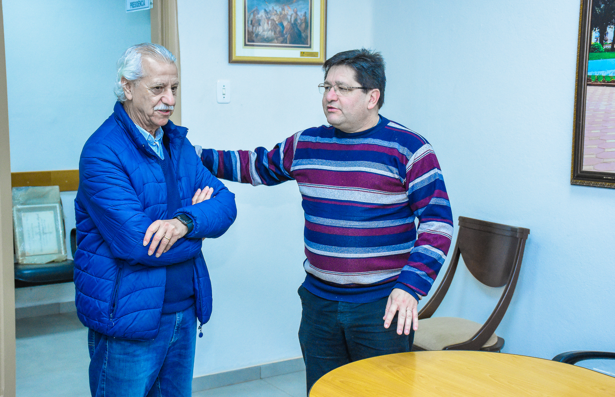  Presidente do Legislativo recebe visita de cortesia do ex-prefeito José Lima Gonçalves