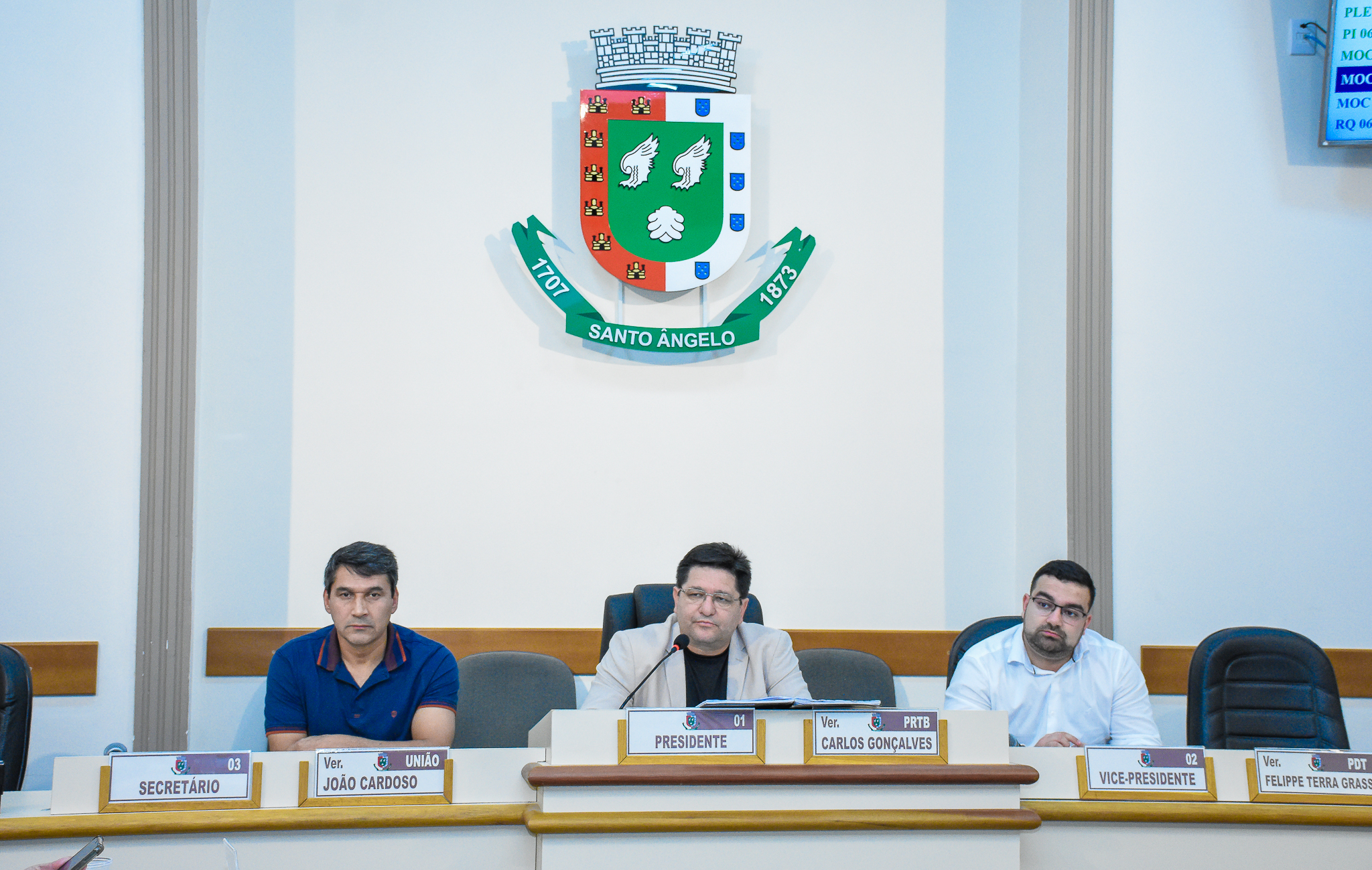 Vereadores apresentam duas moções durante Sessão Ordinária da última segunda-feira