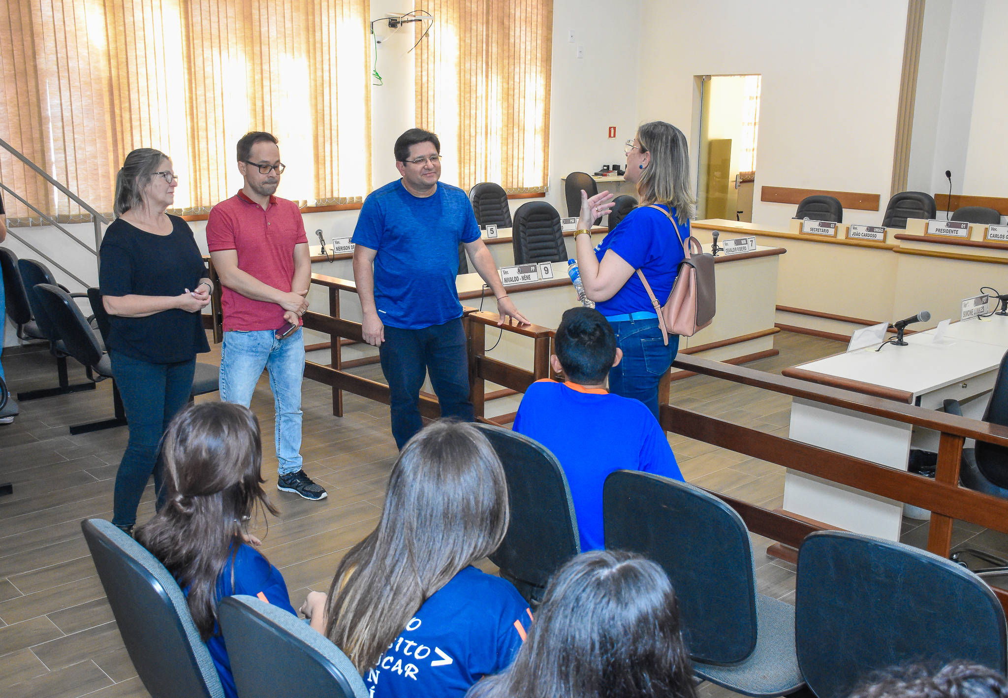 Alunos do 9º ano da Escola Unírio Carrera Machado - CIEP visitaram as dependências da Câmara de Vereadores