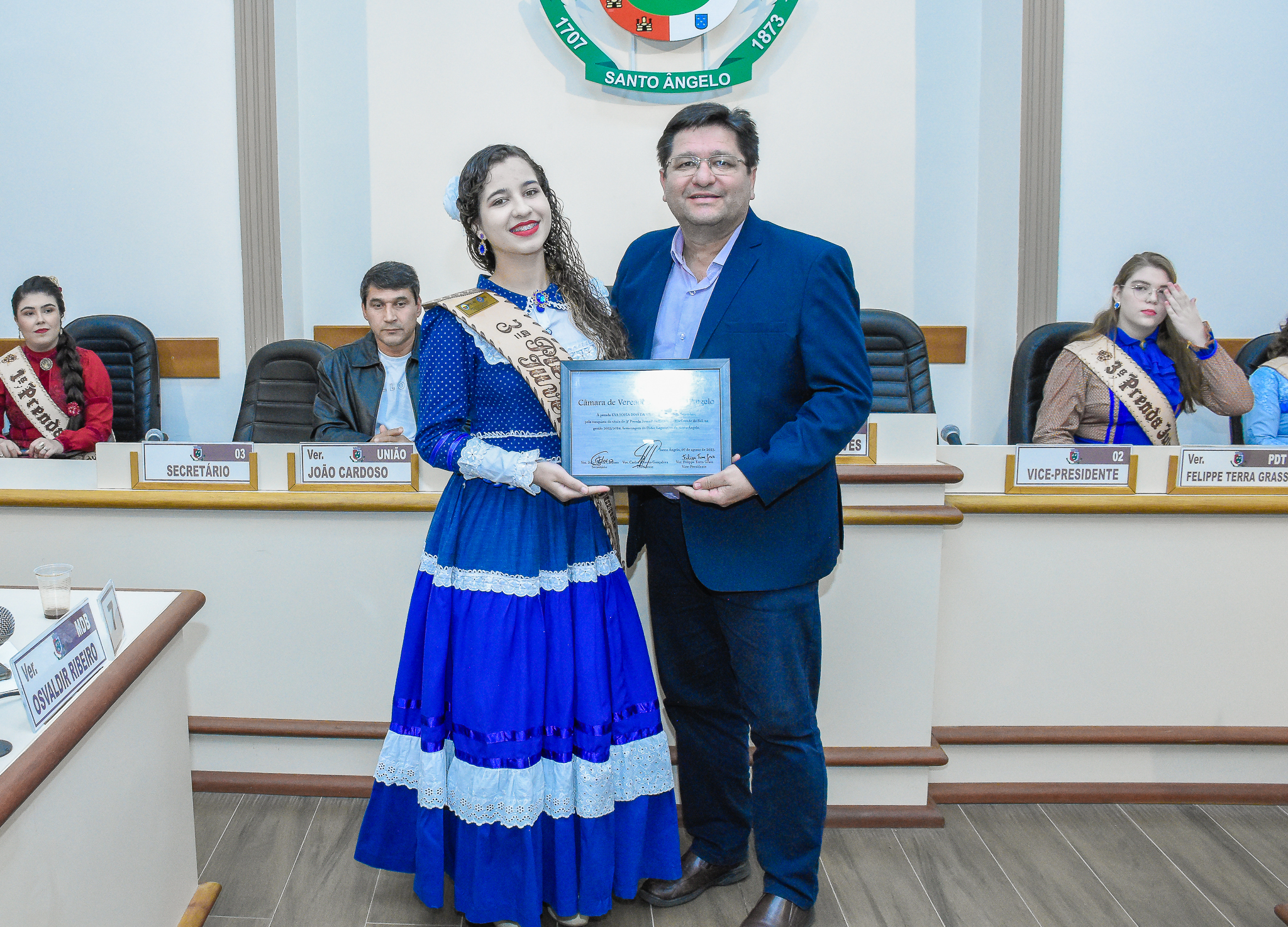 Realizada sessão especial em homenagem às vencedoras da 52ª e 53ª Ciranda Cultural de Prendas