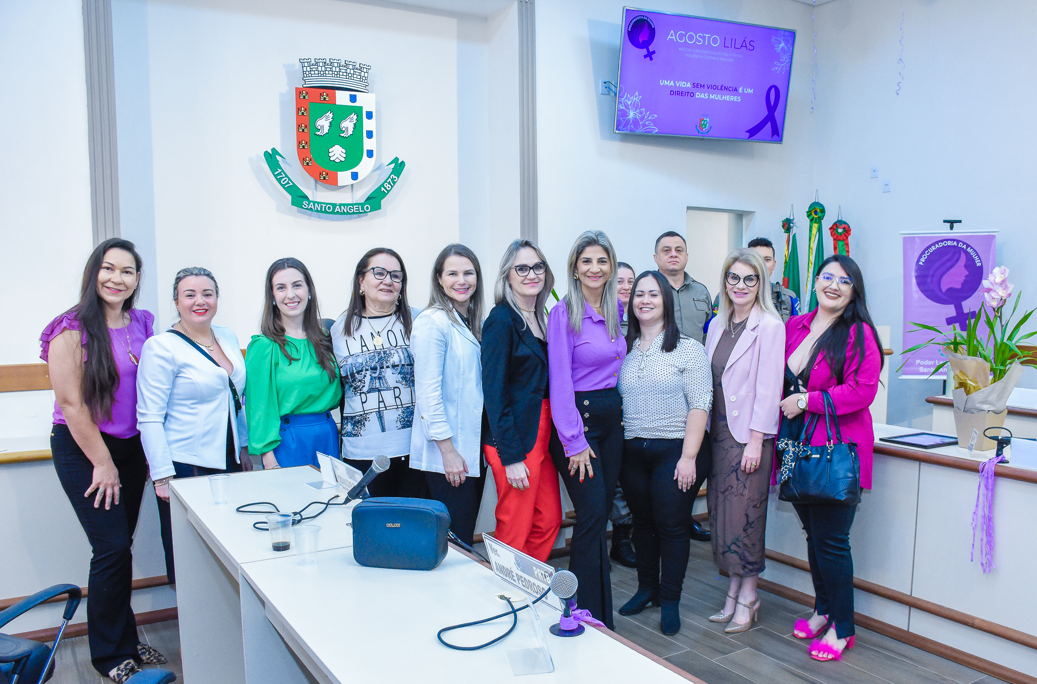 Procuradoria da Mulher através do Poder Legislativo realiza seminário sobre a campanha Agosto Lilás