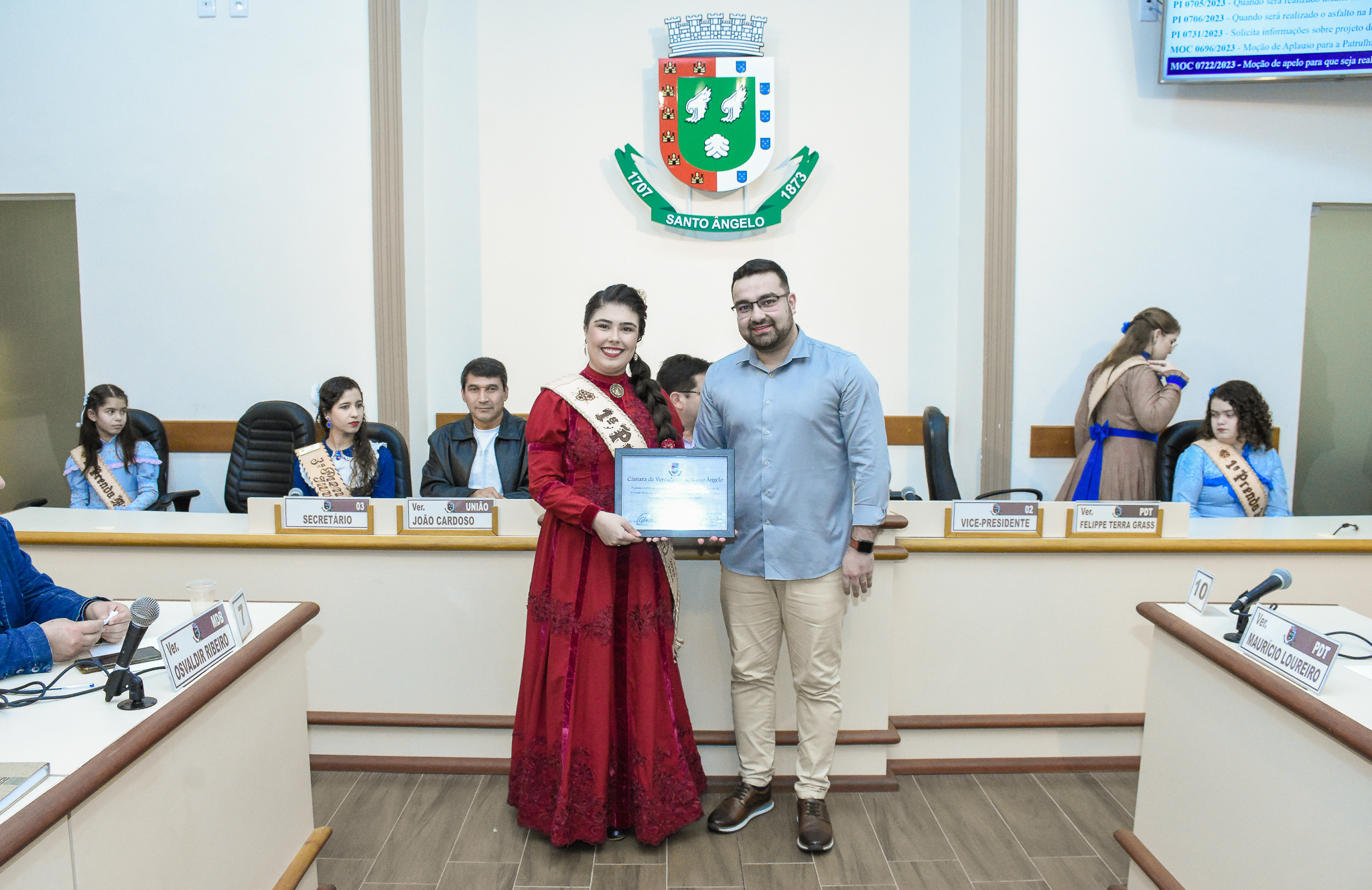 Realizada sessão especial em homenagem às vencedoras da 52ª e 53ª Ciranda Cultural de Prendas