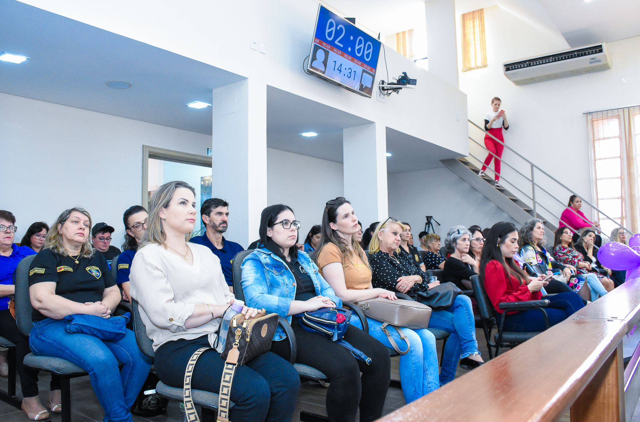 Procuradoria da Mulher através do Poder Legislativo realiza seminário sobre a campanha Agosto Lilás
