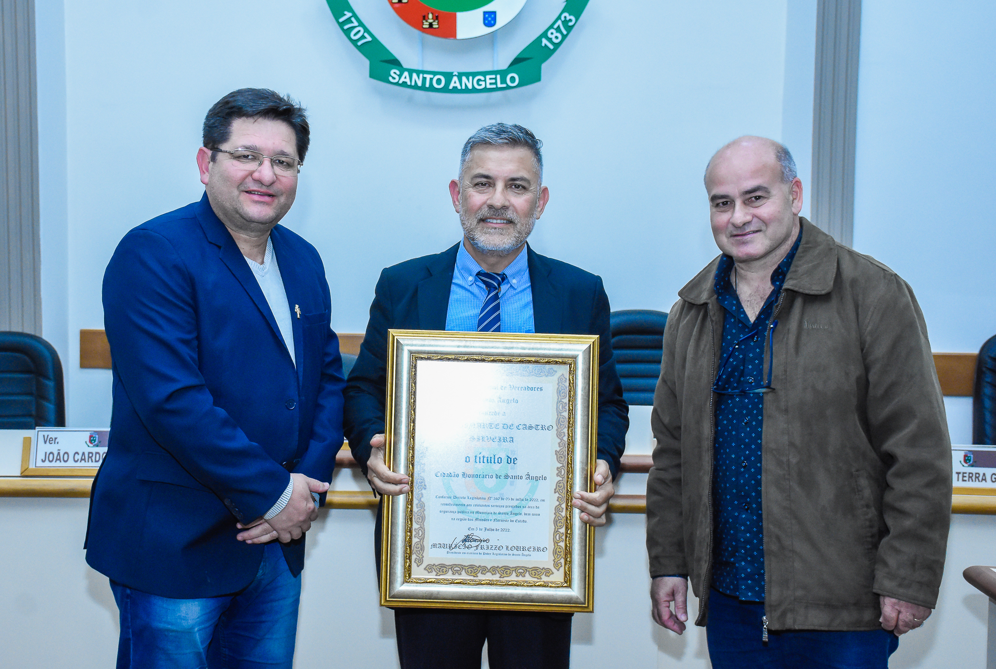 José Dinarte de Castro Silveira torna-se cidadão honorário do município de Santo Ângelo