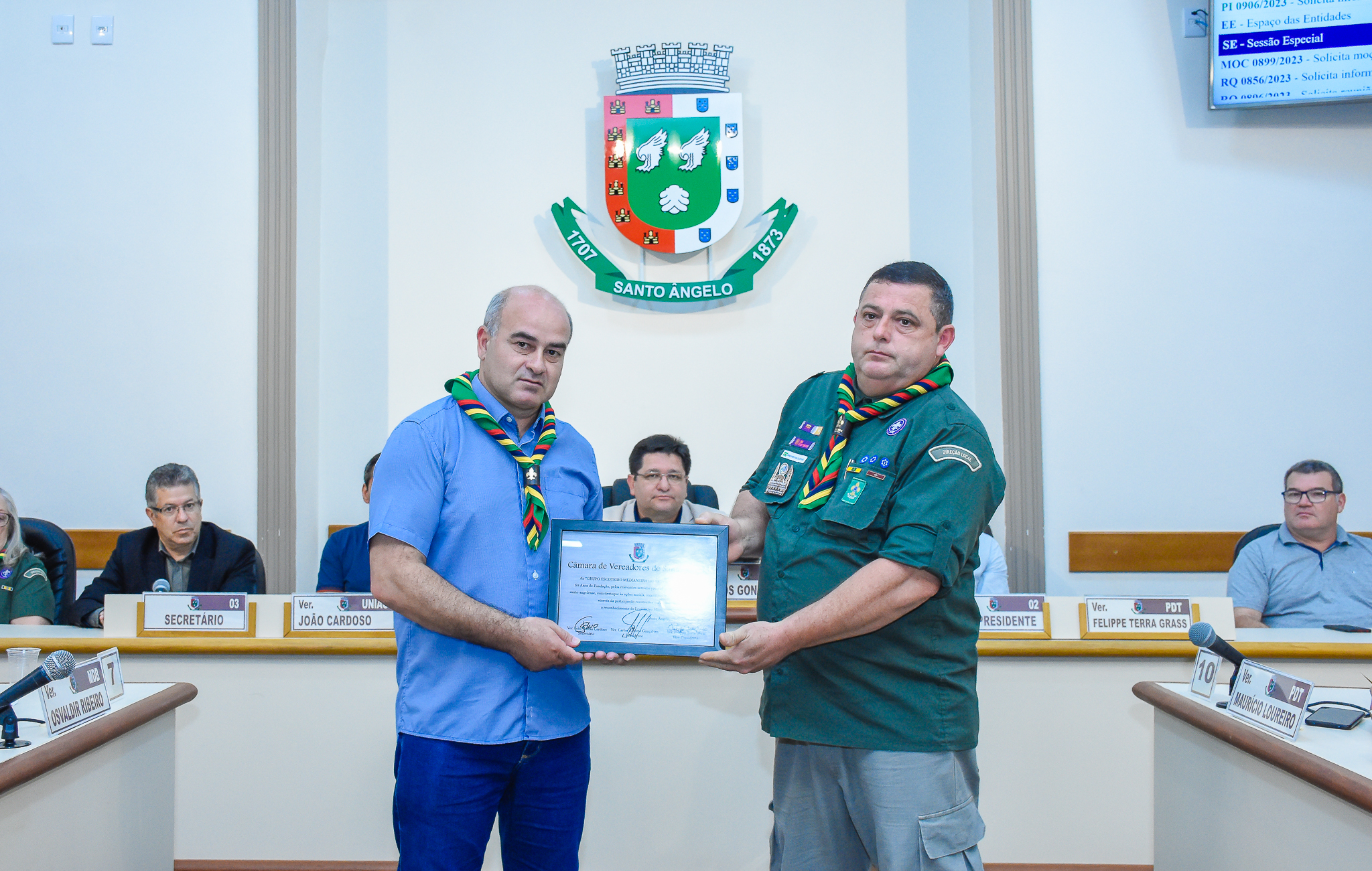 Poder Legislativo de Santo Ângelo realizou homenagem aos 60 anos do Grupo Escoteiro Medianeira 100RS