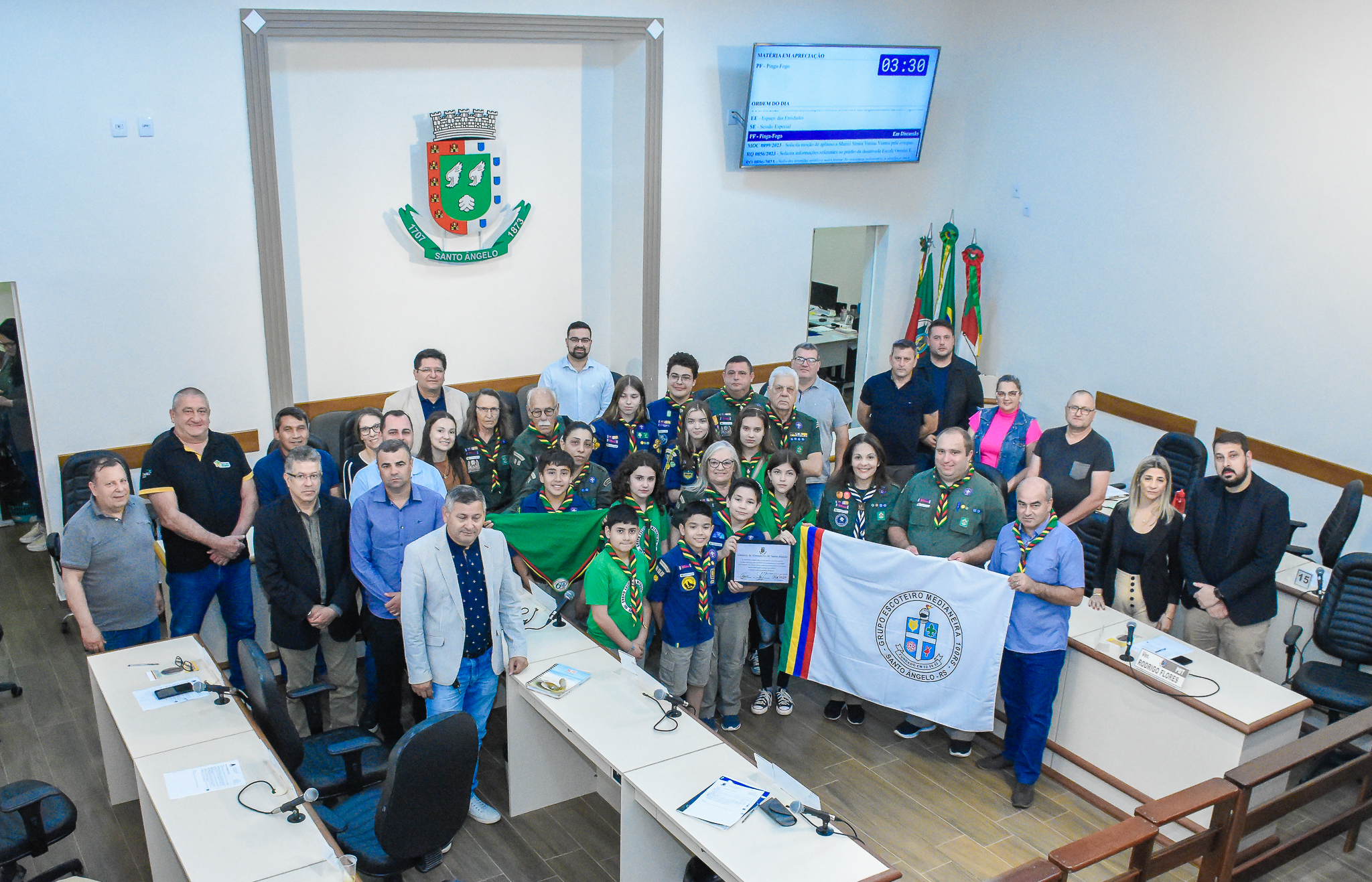 Poder Legislativo de Santo Ângelo realizou homenagem aos 60 anos do Grupo Escoteiro Medianeira 100RS
