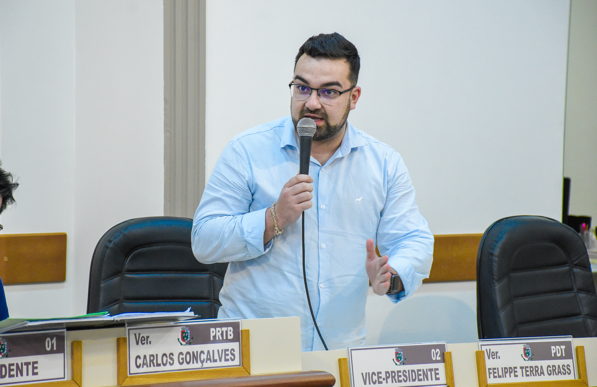 Câmara aprova requerimento que visa a formação de  uma comissão especial para discutir o programa Programa Estadual A Casa é Sua