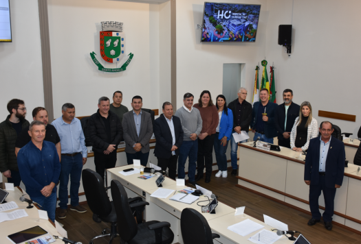 HCI e AMA ocupam espaço destinado a entidades durante sessão ordinária