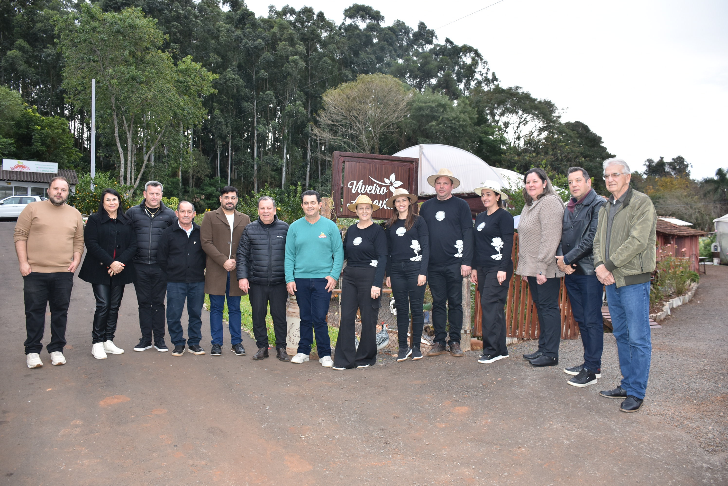 Experiência com o agroturismo é destaque em visita guiada em Buriti