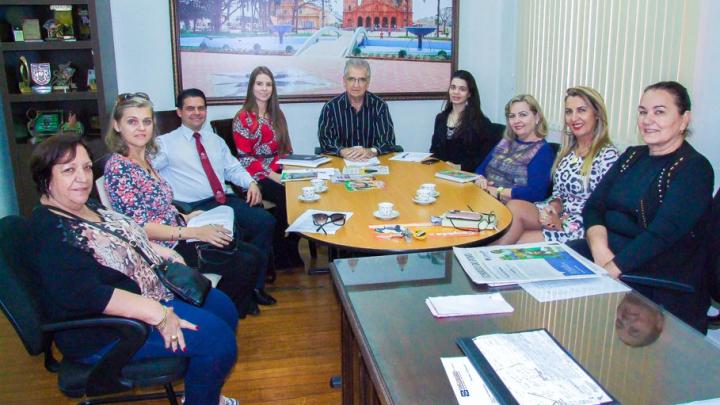C&acirc;mara de vereadores de Santo &Acirc;ngelo recebe entidades ligadas a campanha "Quebrando o Sil&ecirc;ncio"