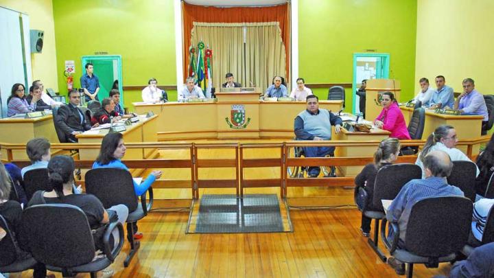 Servidores Municipais ter&atilde;o reajuste de 7%