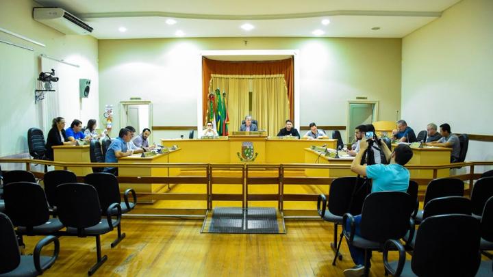 Aprovado Projeto de Lei que d&aacute; continuidade &agrave; moderniza&ccedil;&atilde;o do sistema de ilumina&ccedil;&atilde;o p&uacute;blica em Santo &Acirc;ngelo