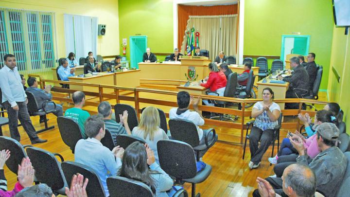 Quadro de servidores do Poder Legislativo contar&aacute; com Interprete de Libras
