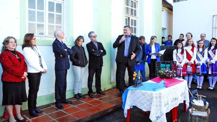C&acirc;mara participa de homenagens ao Colono e Motorista