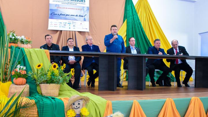 C&acirc;mara de Vereadores presente no Semin&aacute;rio de Turismo Rural