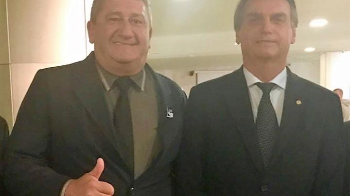 Jair Bolsonaro em Santo &Acirc;ngelo: Vereador Pedr&atilde;o encaminha convite para que Parlamentar visite a cidade e ministre palestra