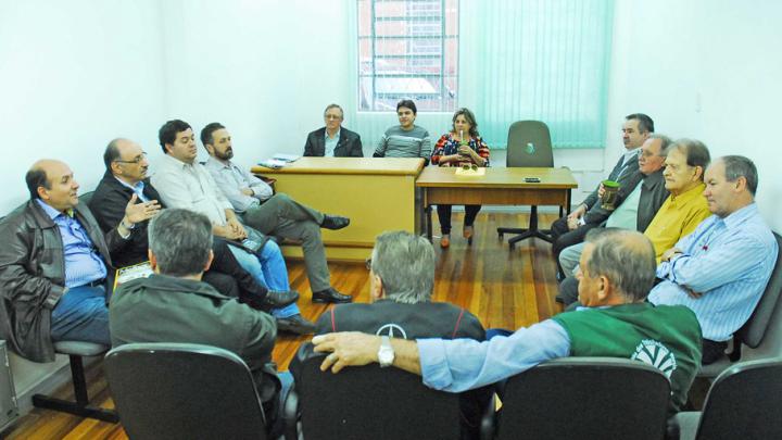FEBAP se re&uacute;ne na C&acirc;mara de Vereaadores