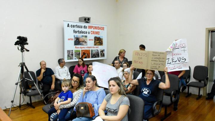 Audi&ecirc;ncias P&uacute;blicas que debater&atilde;o causa animal t&ecirc;m datas alteradas