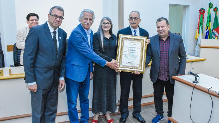  Legislativo de Santo &Acirc;ngelo entrega Cidadania Honor&aacute;ria a Jos&eacute; Marques da Silva
