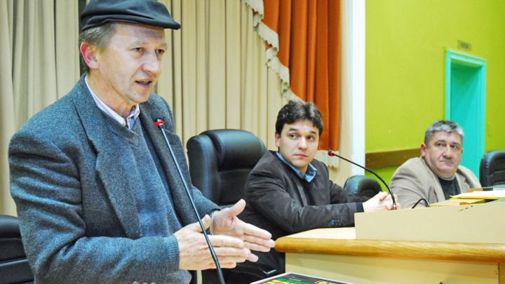Vereadores aprovam PL que visa a aquisi&ccedil;&atilde;o de equipamentos para o meio rural