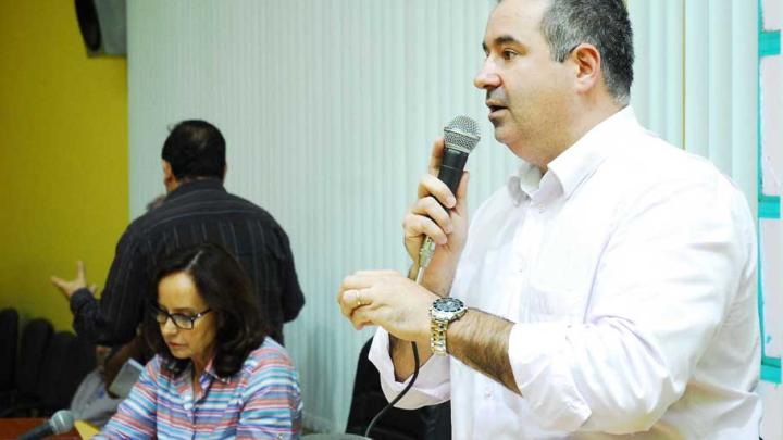 Vereadores solicitam a instala&ccedil;&atilde;o de telefones p&uacute;blicos nas comunidades do interior
