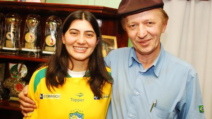 Lucil&eacute;ia, eleita melhor jogadora do mundo, vai receber homenagem no Legislativo Municipal