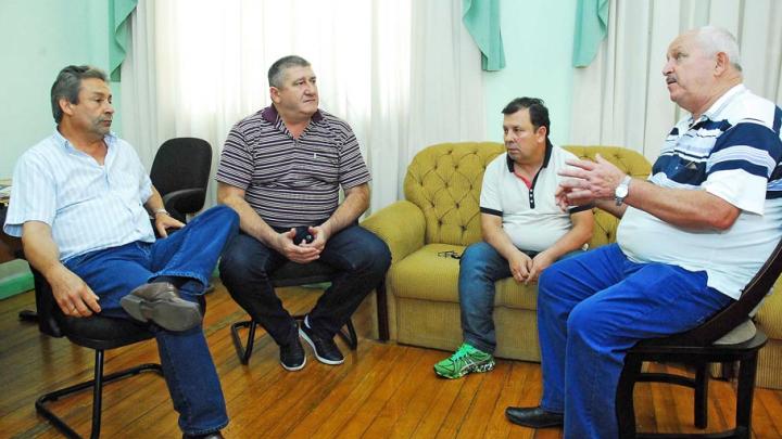 Vereadores de Santo &Acirc;ngelo debatem gest&atilde;o de Cirurgias Eletivas 