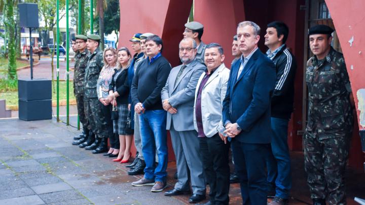 Semana da P&aacute;tria &eacute; aberta oficialmente