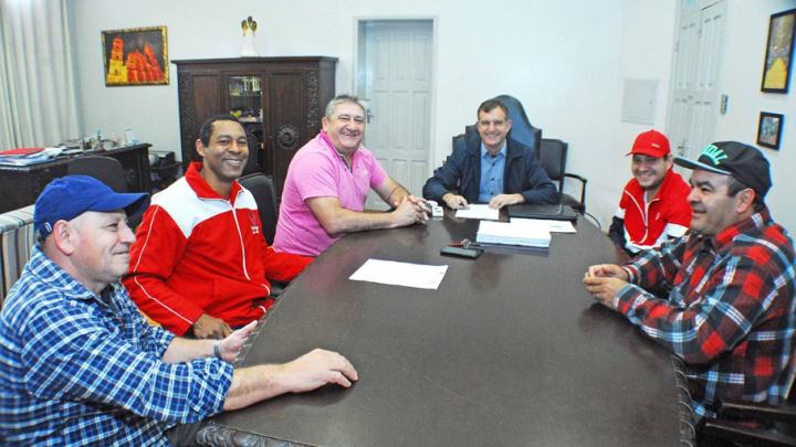  Confirmada a ced&ecirc;ncia de &aacute;rea para reconstru&ccedil;&atilde;o do n&uacute;cleo comunit&aacute;rio do bairro Maria Ritter
