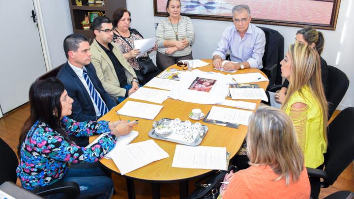 Legislativo articula apoio para Passeata 'Quebrando o Sil&ecirc;ncio', que visa combater o abuso e a viol&ecirc;ncia dom&eacute;stica 
