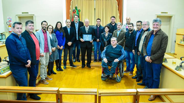 Homenagem aos 85 anos do CREA/RS &eacute; realizada da C&acirc;mara de Vereadores 