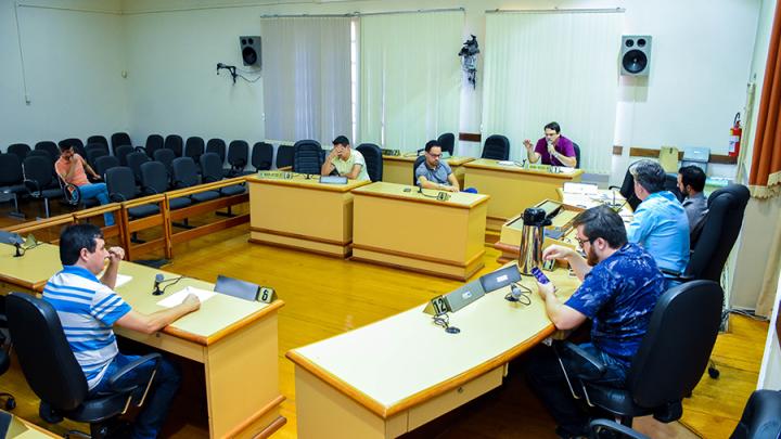 Iniciam os trabalhos da CPI que investiga reforma no Est&aacute;dio Municipal