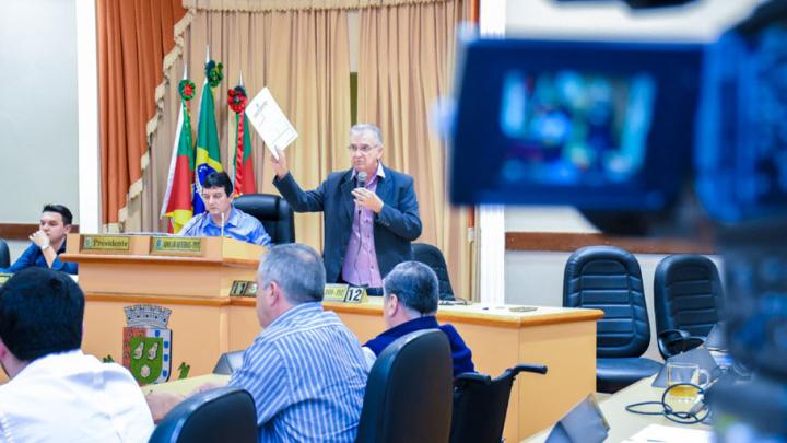 Projeto que prev&ecirc; novas exig&ecirc;ncias para realiza&ccedil;&atilde;o de Feiras Itinerantes  &eacute; encaminhado como sugest&atilde;o ao Executivo 