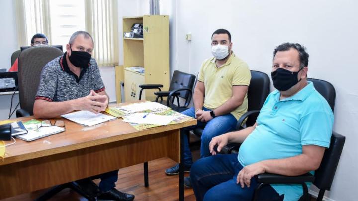 Comiss&atilde;o Especial Pr&oacute;-Vacina contra a COVID - 19 realiza reuni&atilde;o de trabalho