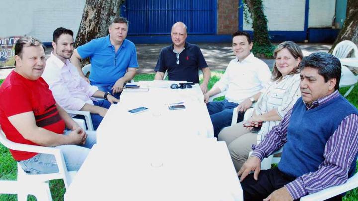 AABB de Santo &Acirc;ngelo trabalha pela implanta&ccedil;&atilde;o de uma Escolinha de T&ecirc;nis para crian&ccedil;as e adolescentes do munic&iacute;pio