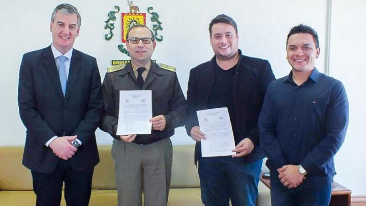 Vereadores buscam apoio para fortalecer atividades do Centro Missioneiro de Equoterapia Santo &Acirc;ngelo Cust&oacute;dio.