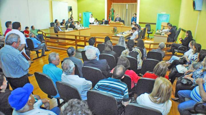 Reuni&atilde;o na C&acirc;mara de Vereadores de Santo &Acirc;ngelo vai tratar sobre concess&atilde;o de alvar&aacute;s no munic&iacute;pio