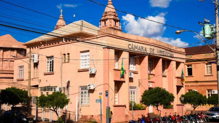 Legislativo realiza sess&atilde;o especial em homenagem ao Dia do Policial 